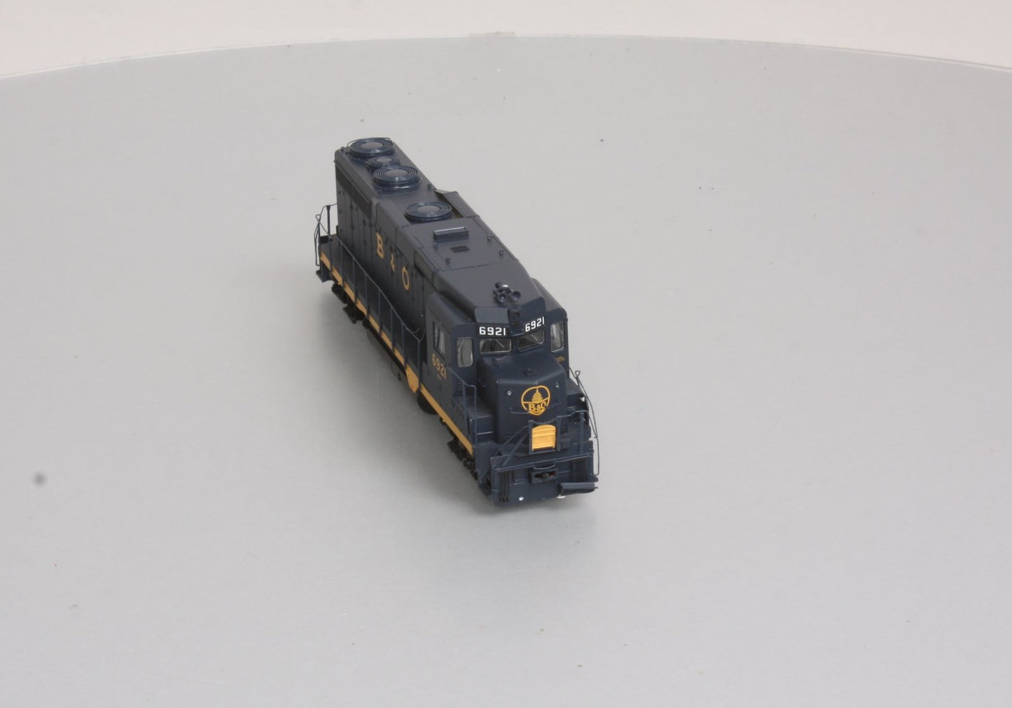 Proto 2000 21511 HO Baltimore & Ohio GP-30 Diesel Locomotive #6921