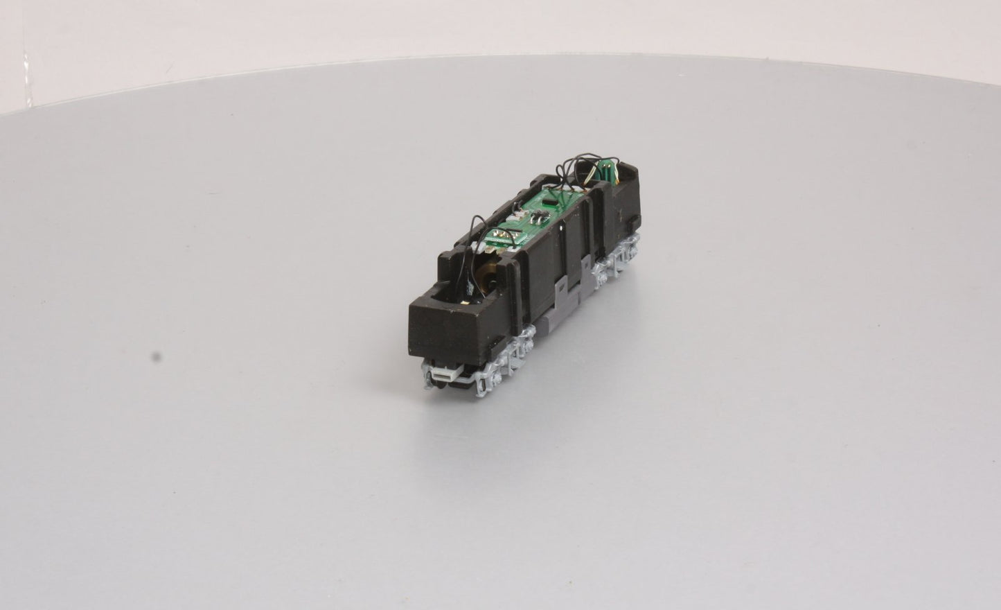 InterMountain 49998 HO Scale Regal Line A or B F-Unit Drive LN/Box