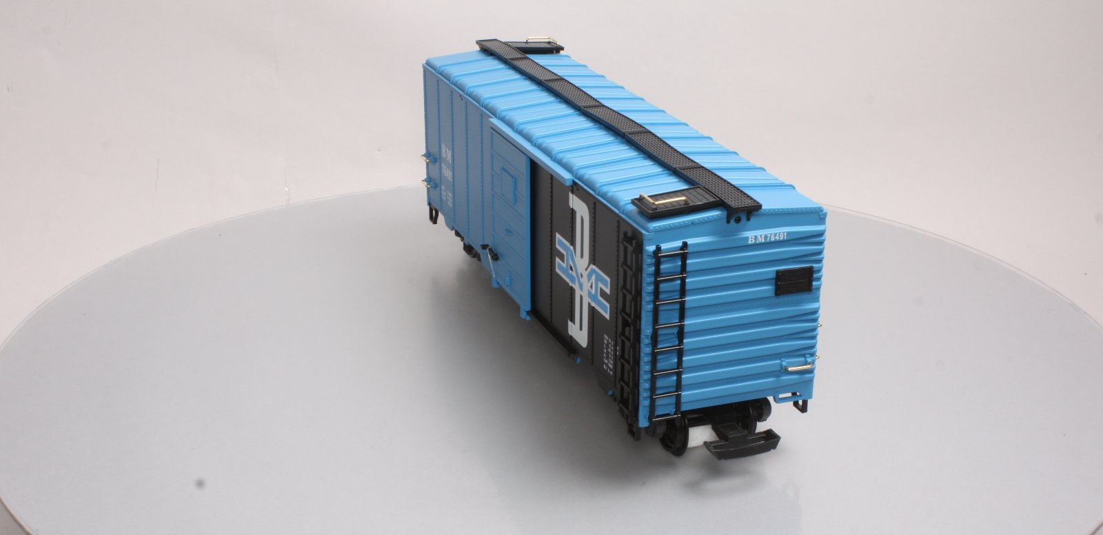 LGB 42917 G Scale Boston & Maine Boxcar #76491 LN/Box