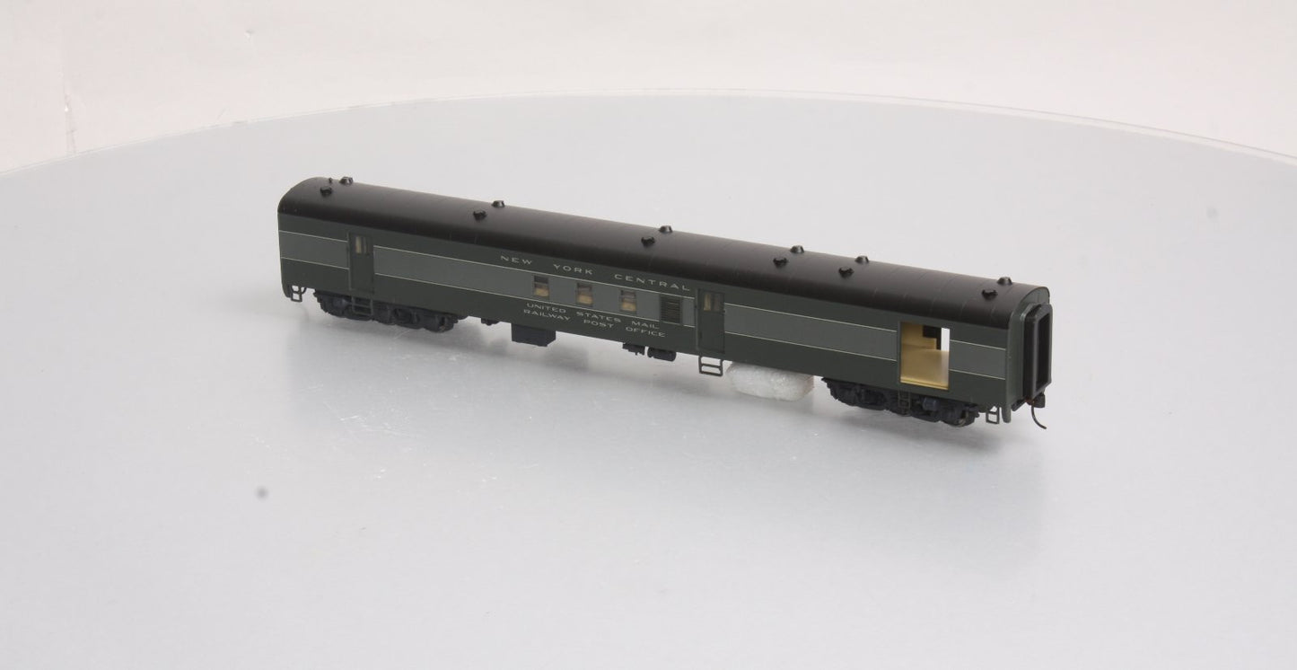 Walthers 932-9317 HO Scale NYC 20th Century Limited Baggage Mail Car LN/Box
