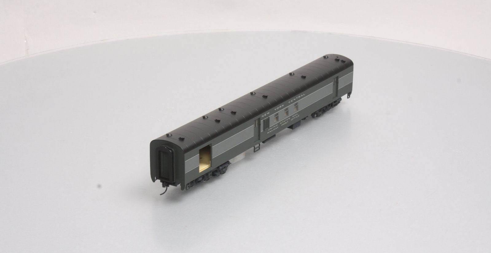 Walthers 932-9317 HO Scale NYC 20th Century Limited Baggage Mail Car LN/Box
