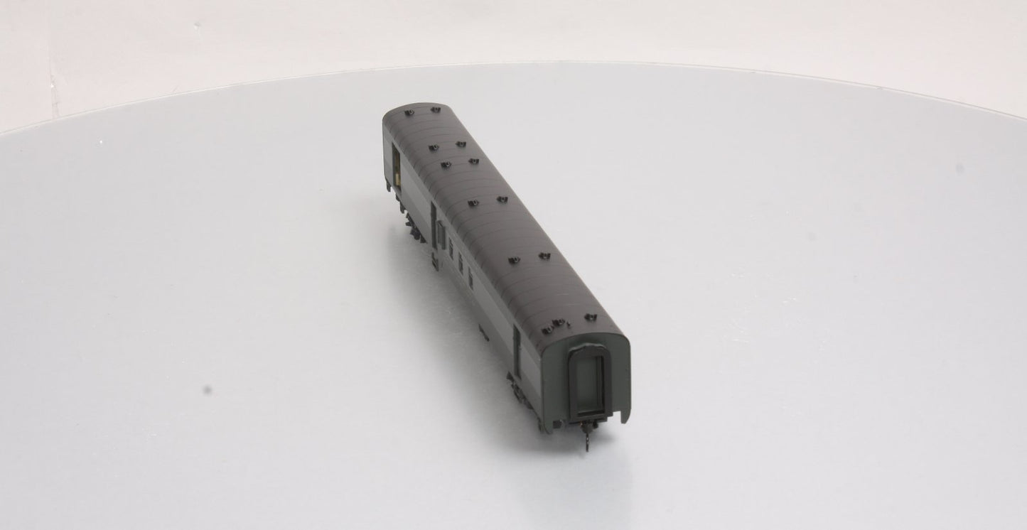 Walthers 932-9317 HO Scale NYC 20th Century Limited Baggage Mail Car LN/Box