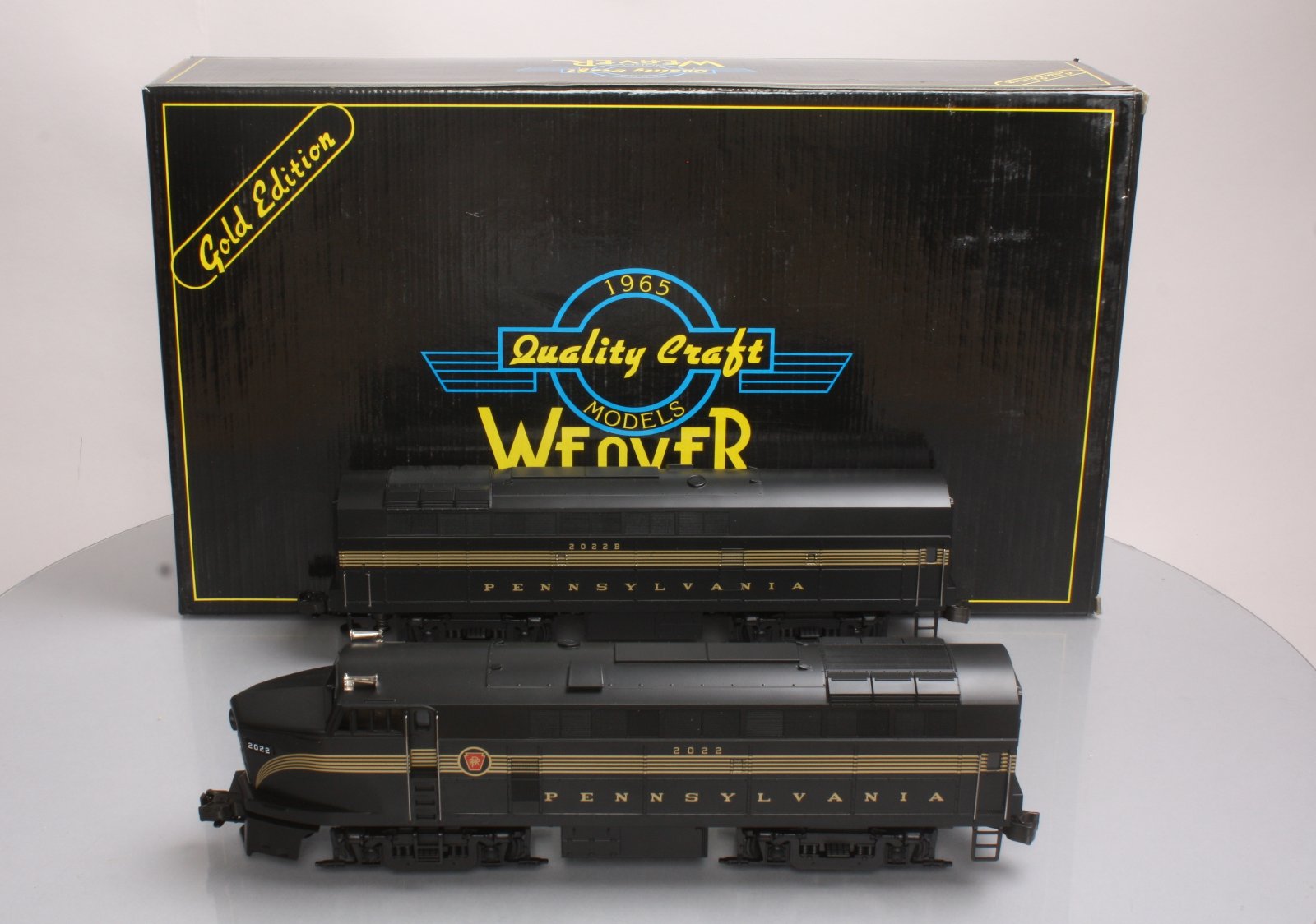 Weaver 2022 O PRR Baldwin Sharknose A/B Diesel Loco Set #2022/2022B -3 Rail LN/Box