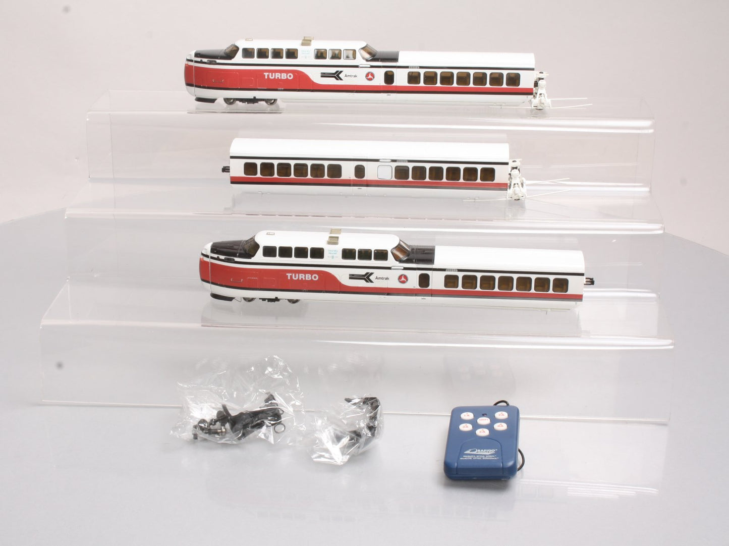 Rapido Trains 200003 HO Scale Amtrak TurboTrain Early Diesel Passenger Train Set