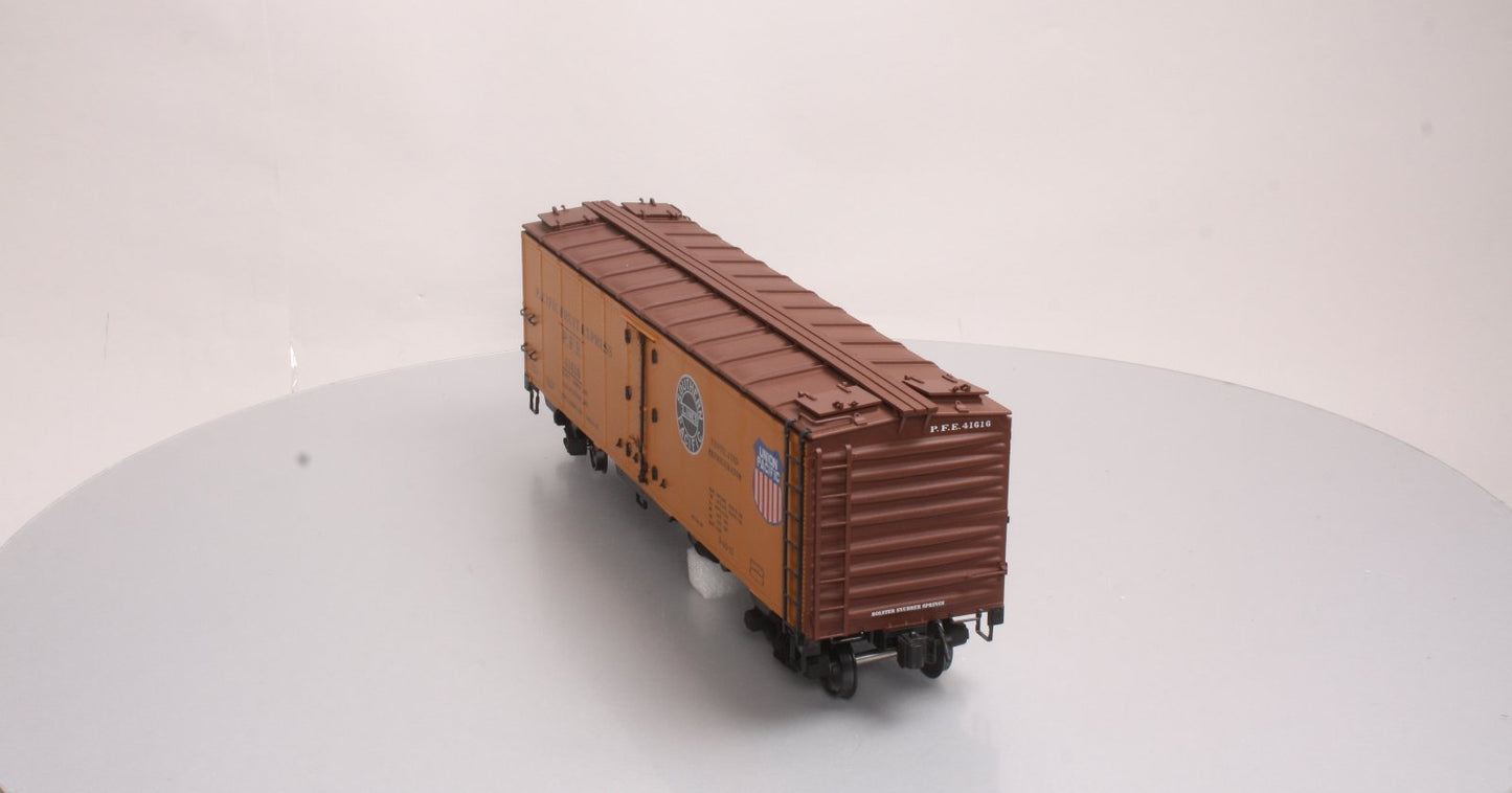 AMS AM32-503 G Scale Narrow Gauge PFE Double Herald Refrigerator Car #41616 EX/Box