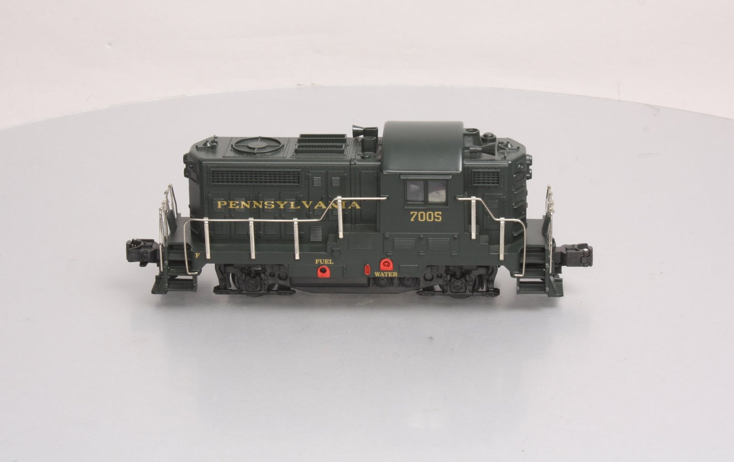 RMT 4153 O Gauge Pennsylvania GP Diesel Locomotive #7005 LN/Box