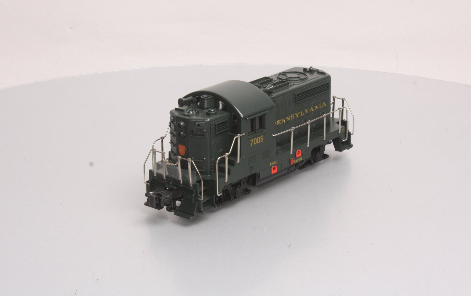 RMT 4153 O Gauge Pennsylvania GP Diesel Locomotive #7005 LN/Box