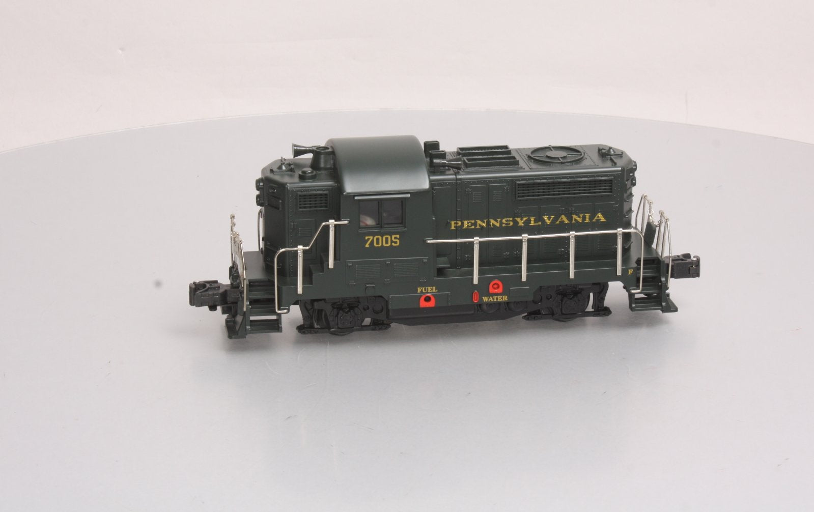 RMT 4153 O Gauge Pennsylvania GP Diesel Locomotive #7005 LN/Box