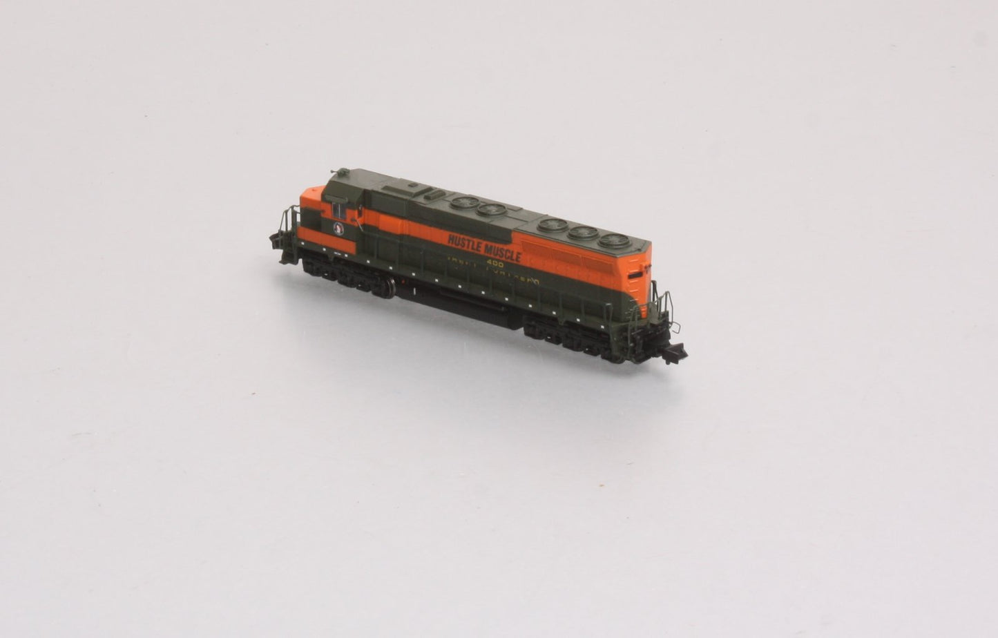 Spectrum 82752 N Great Northern "Hustle Muscle" GE EMD SD-45 Diesel Loco #400 LN/Box