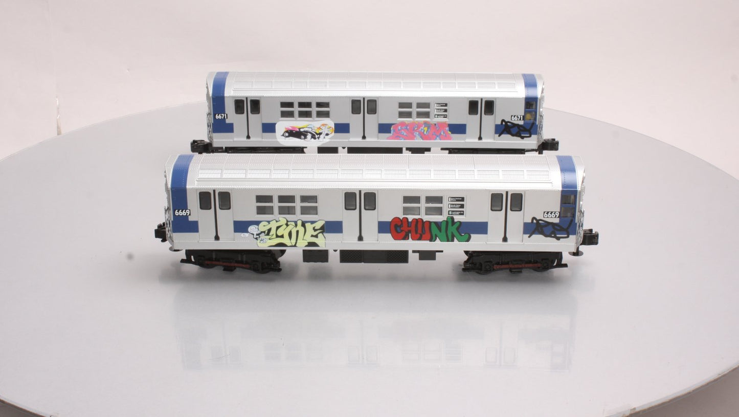 MTH 30-2391-3 O MTA - Graffiti R-17 Subway Add-On Non Powered Set (Set of 2) LN/Box