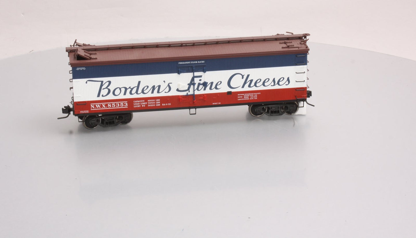 Atlas 7704-2 O Borden's Fine Cheese 40' Woodside Reefer Car #85353 (2-Rail) NIB