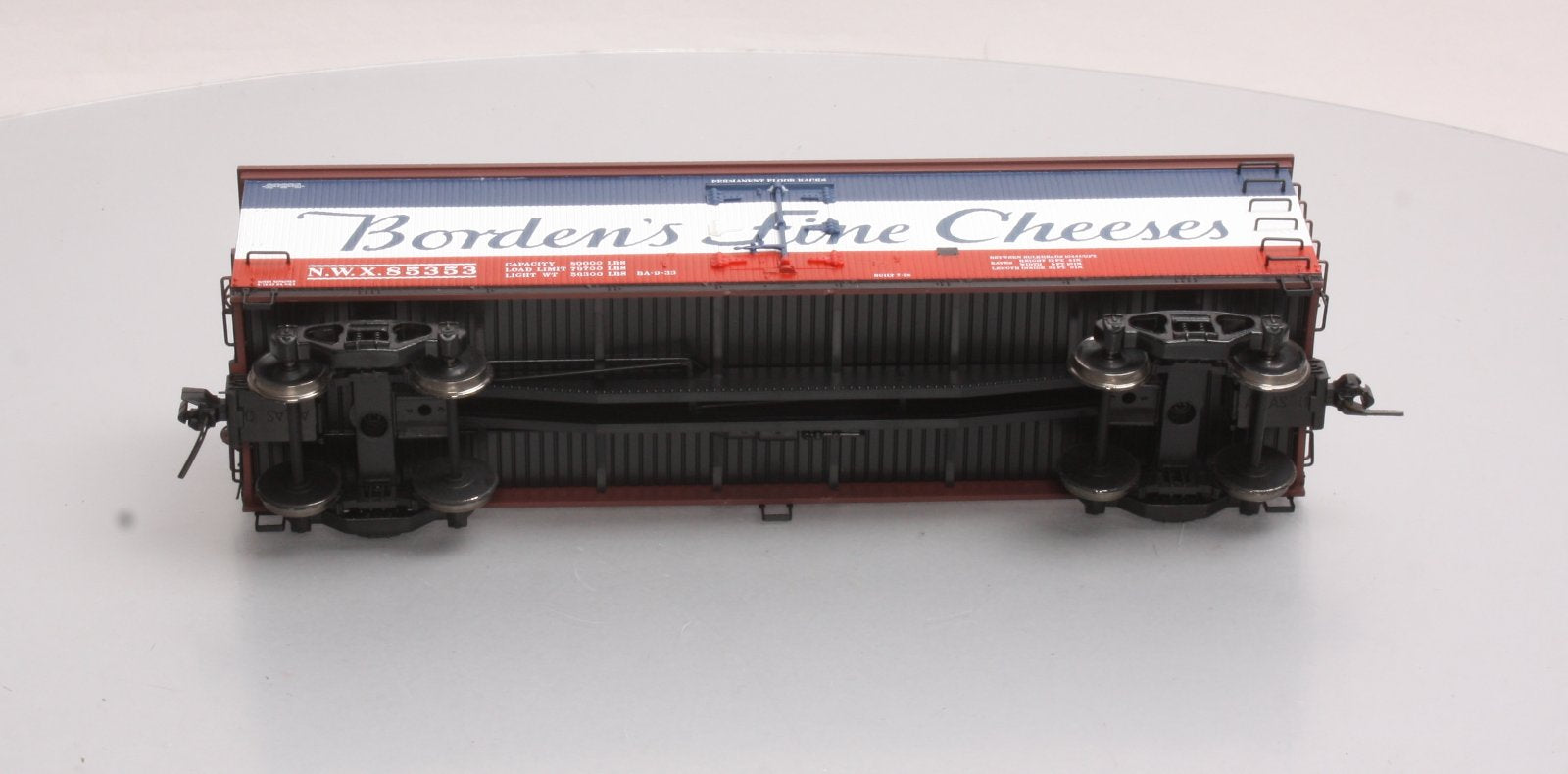 Atlas 7704-2 O Borden's Fine Cheese 40' Woodside Reefer Car #85353 (2-Rail) NIB