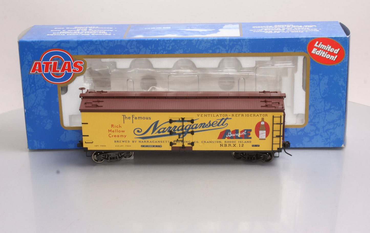 Atlas 7722-2 Narragansett Banquet Ale 40' Woodside Reefer #12 - 2 Rail LN/Box