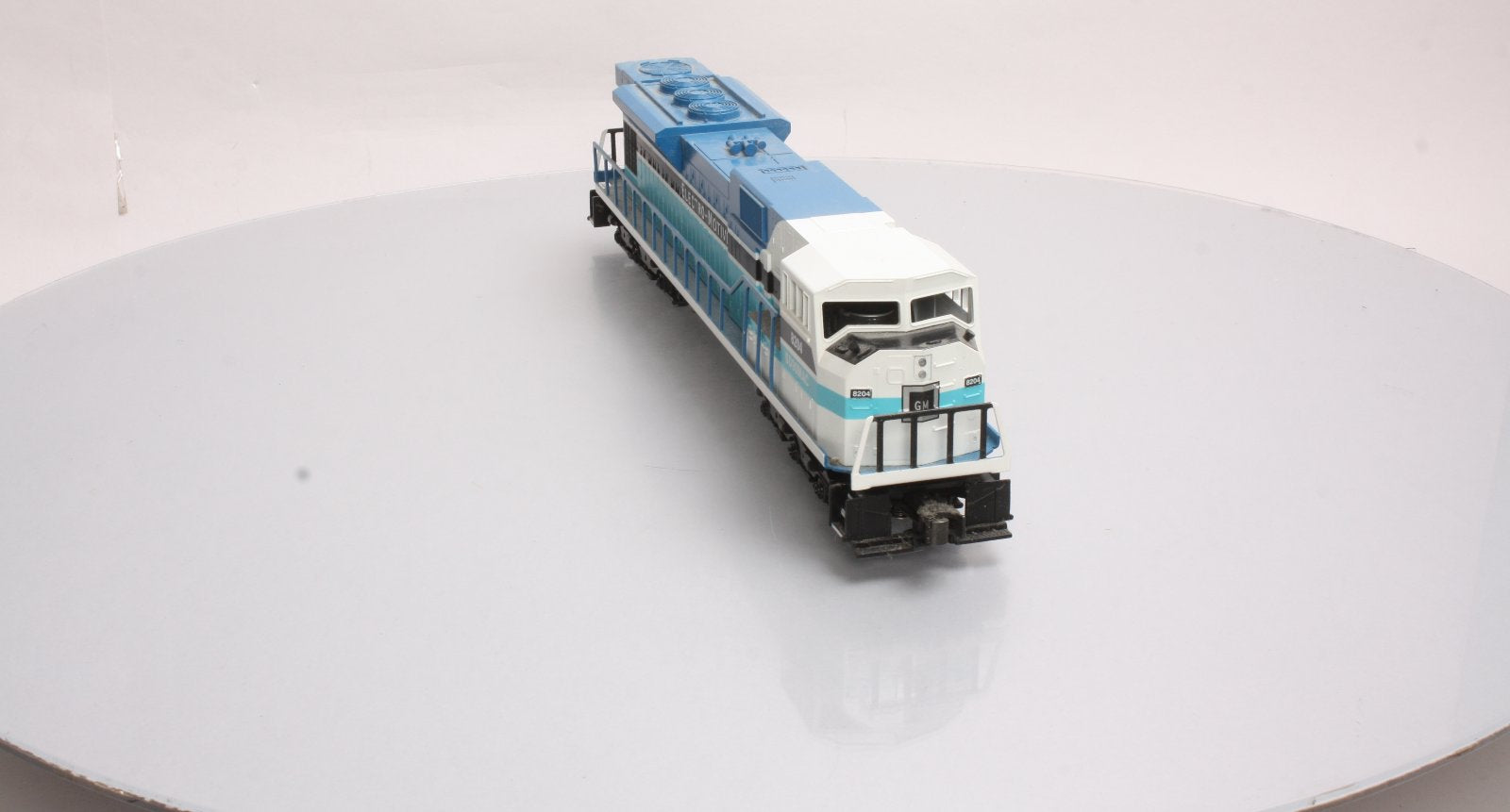 Williams SD90-202 O Gauge Demonstrator SD-90 Powered Diesel Locomotive #8204 NIB