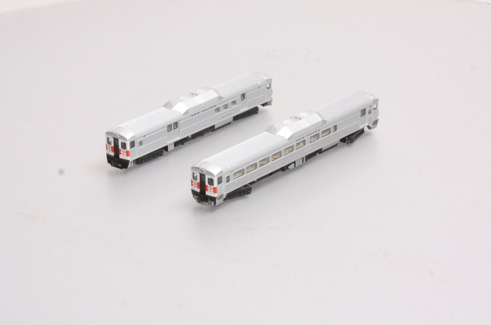 Kato 106-3007 N Scale New York New Haven & Hartford Rail Diesel Car Set B LN/Box