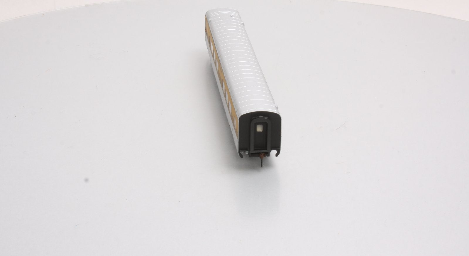 Walthers 932-6768 HO Scale Denver & Rio Grande Western PS 52-Seat Coach Car LN/Box