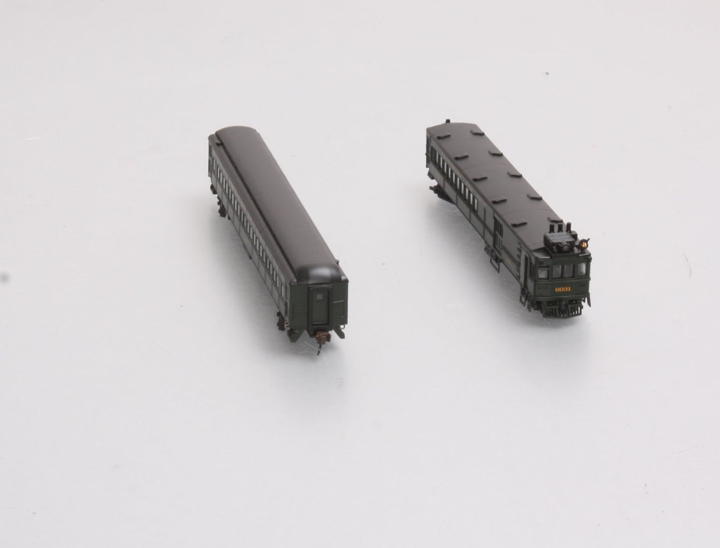 Bachmann 81466 N Baltimore and Ohio EMC Electric Doodlebug & Trailer Coach (DCC) LN/Box