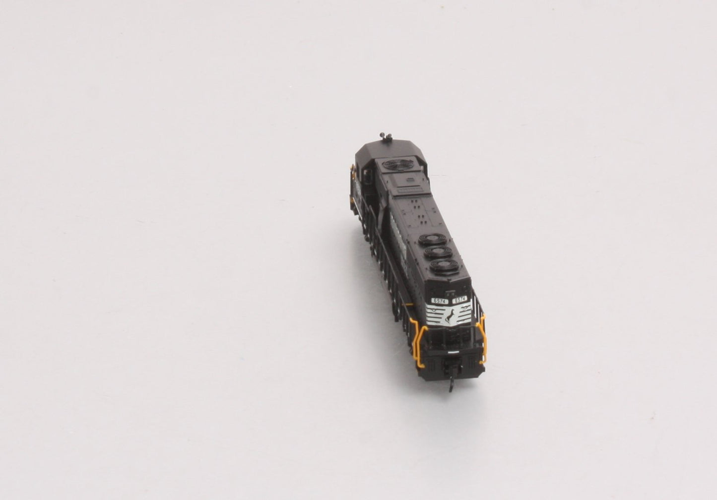 Atlas 49062 N Scale Norfolk Southern SD60 Diesel Locomotive #6574