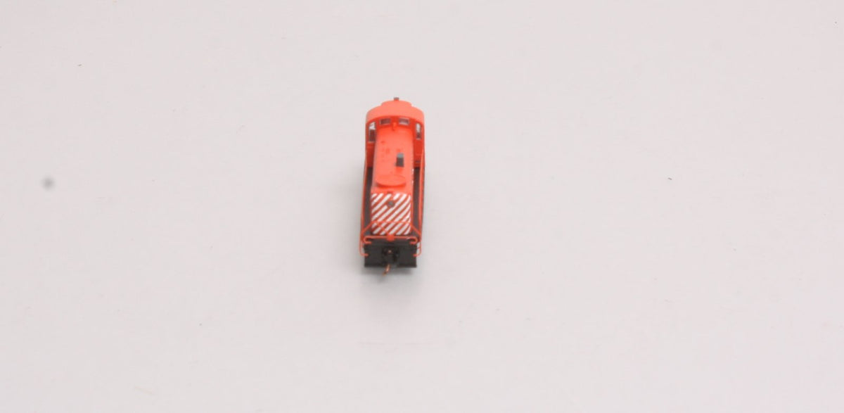 Walthers 920-80092 Alco RS-2 CP #8400