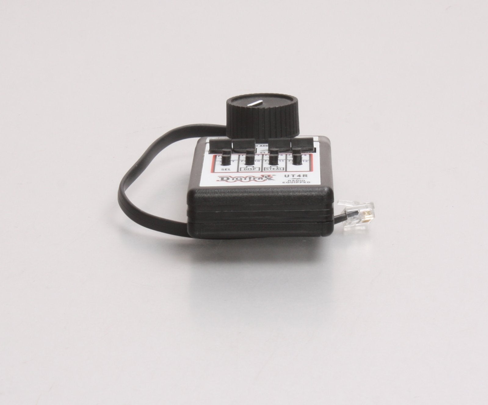 Digitrax UT4R Simplex Radio Equipped Utility Throttle w/ 4 Digit Addressing