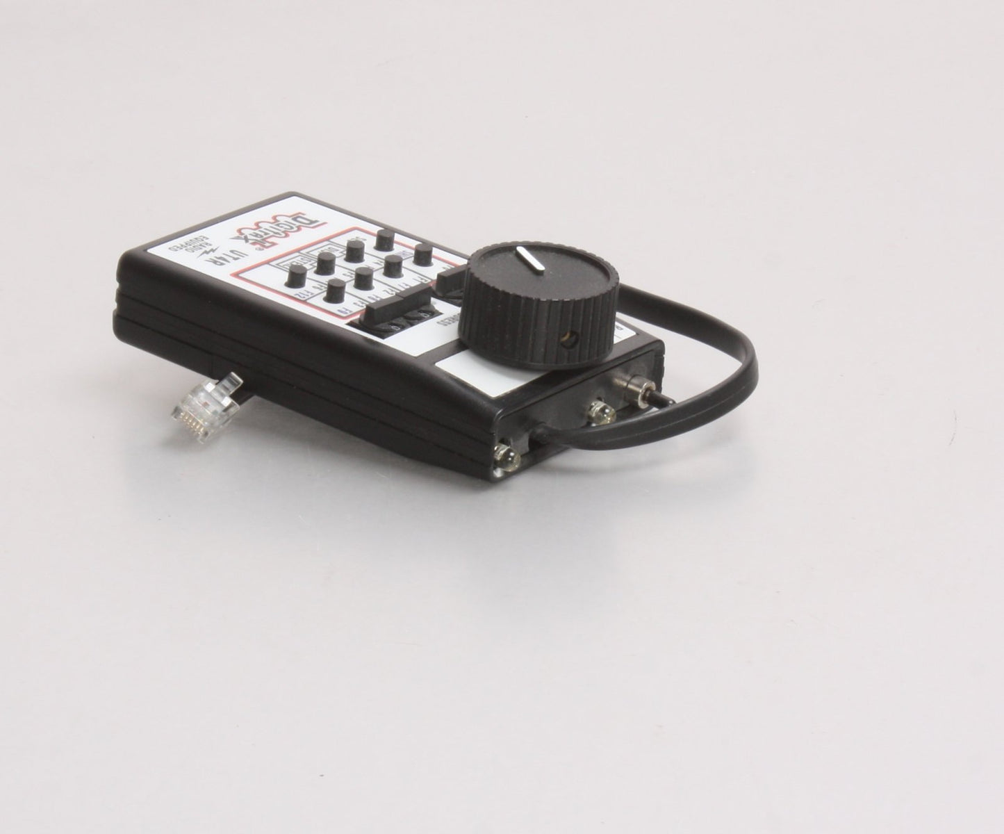 Digitrax UT4R Simplex Radio Equipped Utility Throttle w/ 4 Digit Addressing