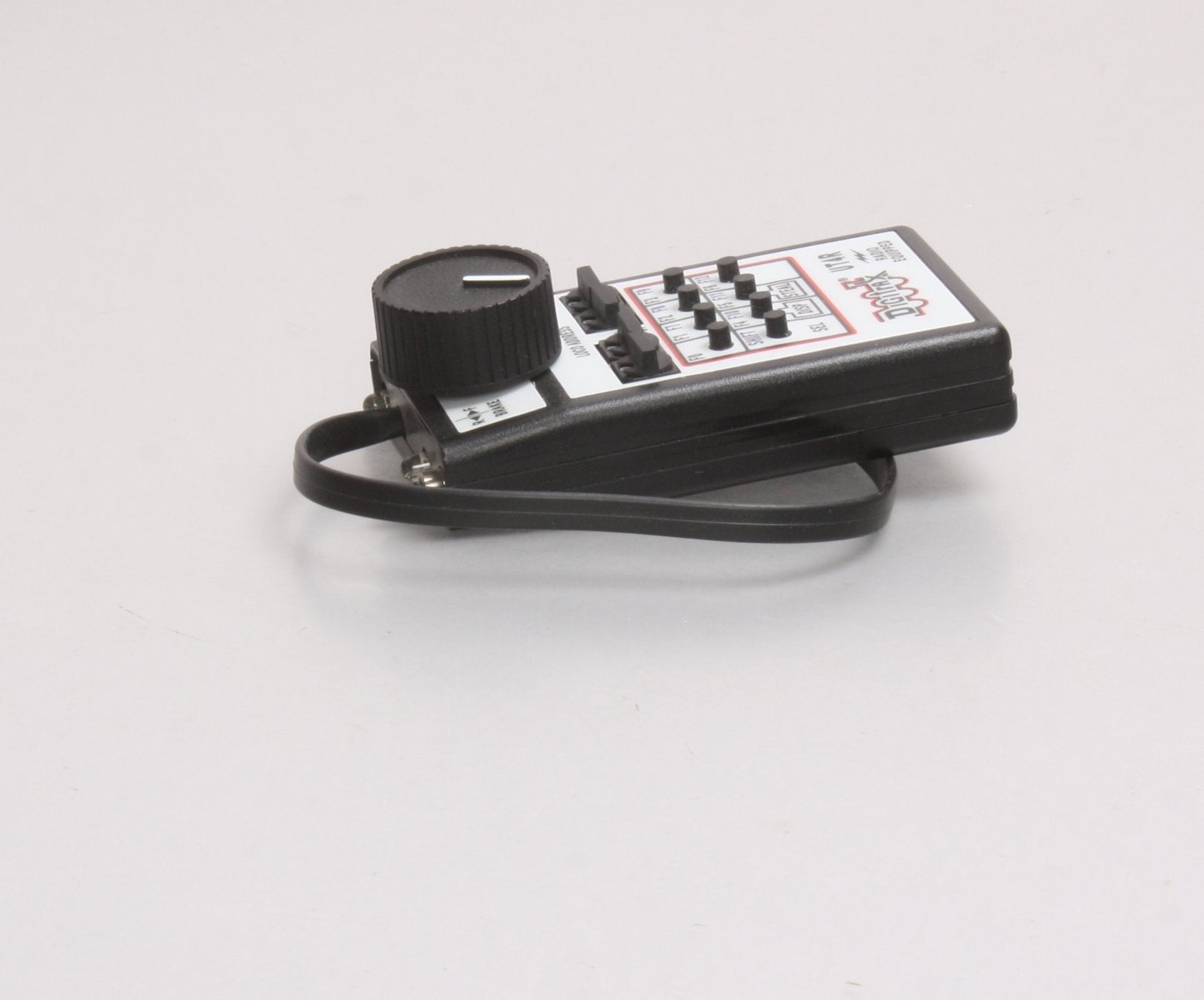 Digitrax UT4R Simplex Radio Equipped Utility Throttle w/ 4 Digit Addressing