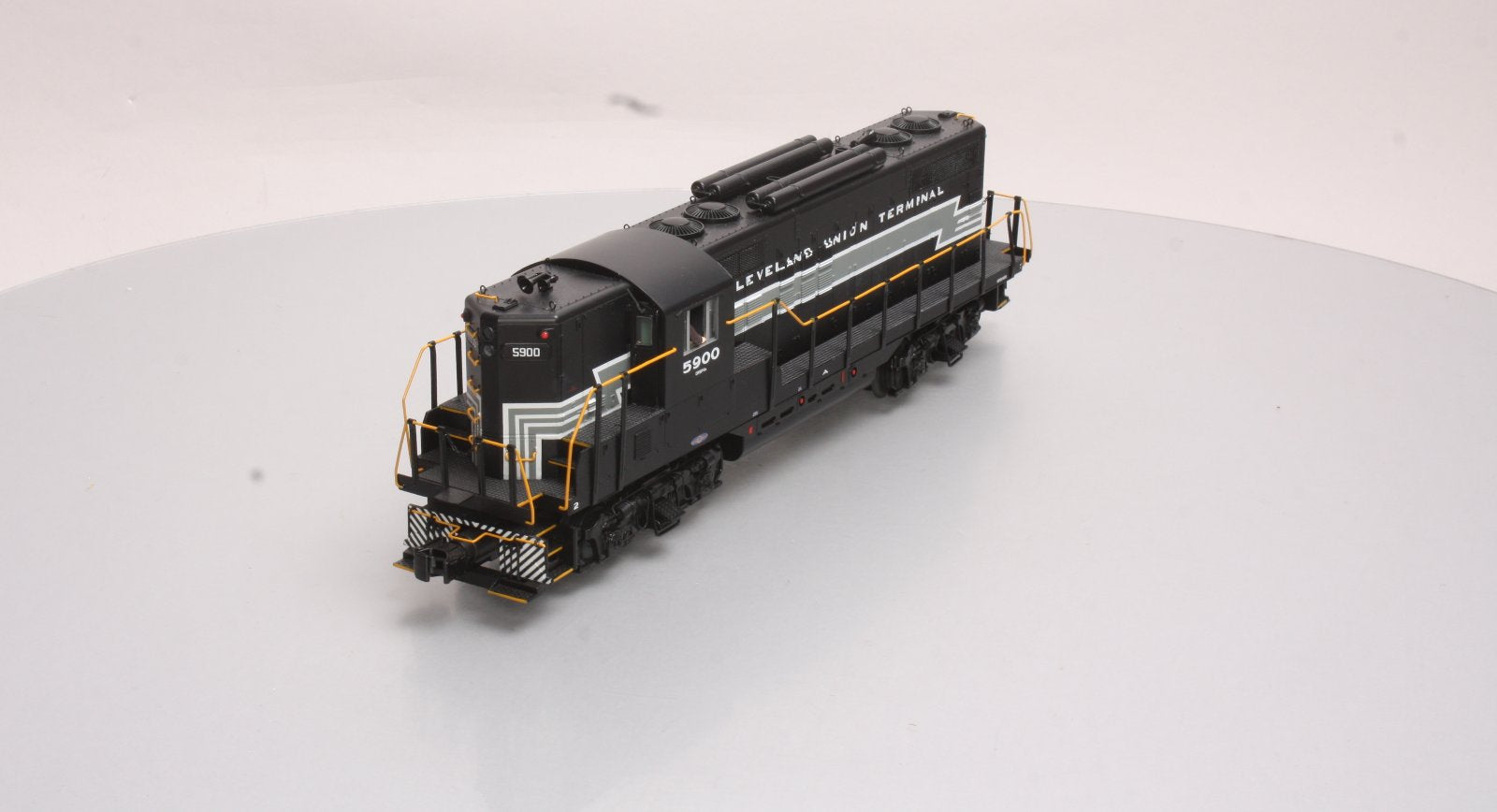 MTH 20-20247-1 Cleveland Union Terminal GP-9 Diesel Engine w/PS 3.0 #5900 LN/Box