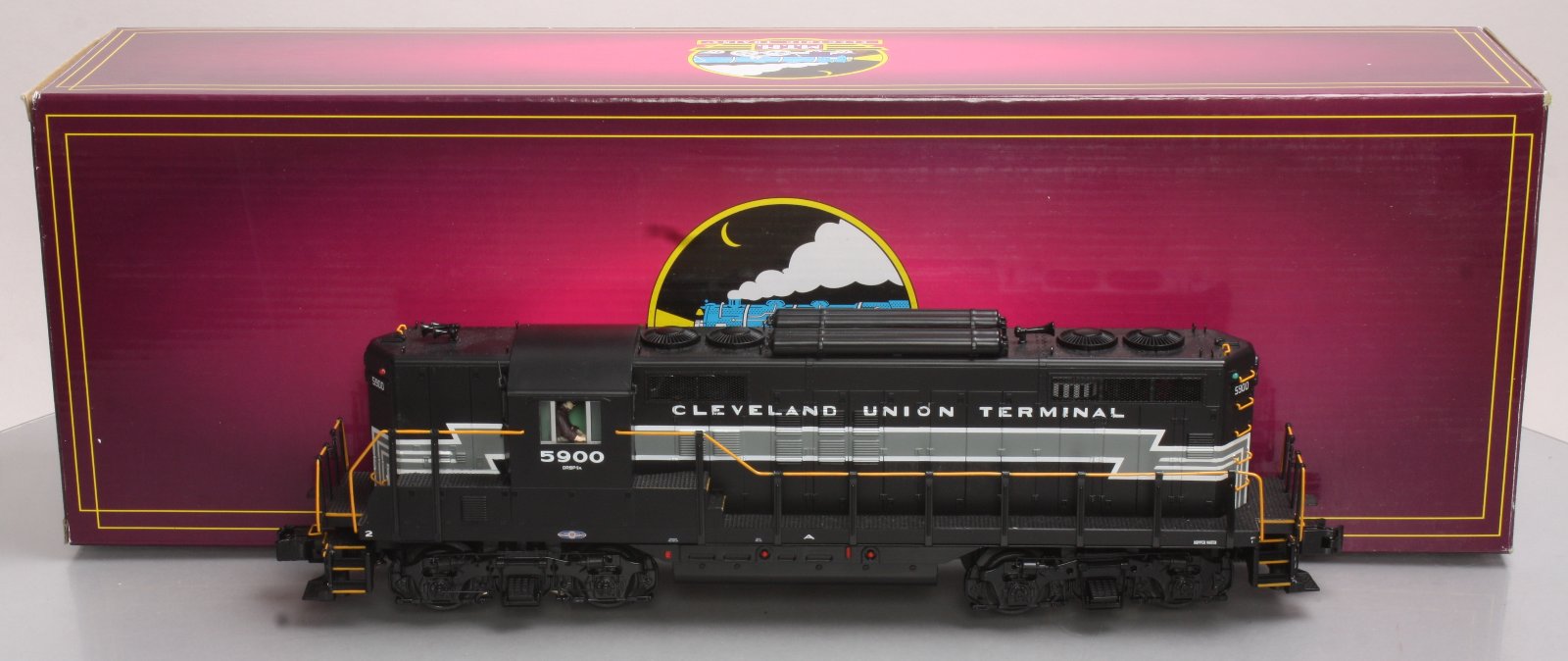 MTH 20-20247-1 Cleveland Union Terminal GP-9 Diesel Engine w/PS 3.0 #5900 LN/Box