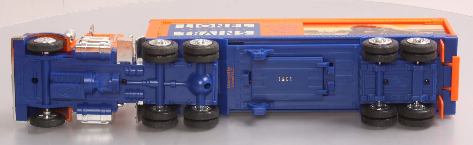 Lionel TMT-18018 Box Trailer Toy Truck W/Operating Lights Sounds-Coinbank NIB