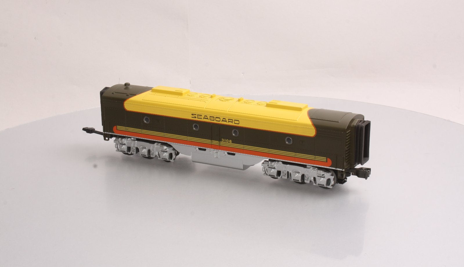 MTH 30-2181-3 O Seaboard EMD E-8 B Unit Non-Powered Diesel Engine #3106 LN/Box