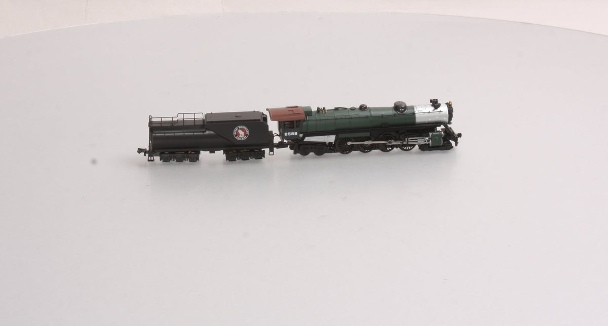 Con-Cor 3811 N Great Northern S-2 4-8-4 Steam Loco #2588 LN/Box