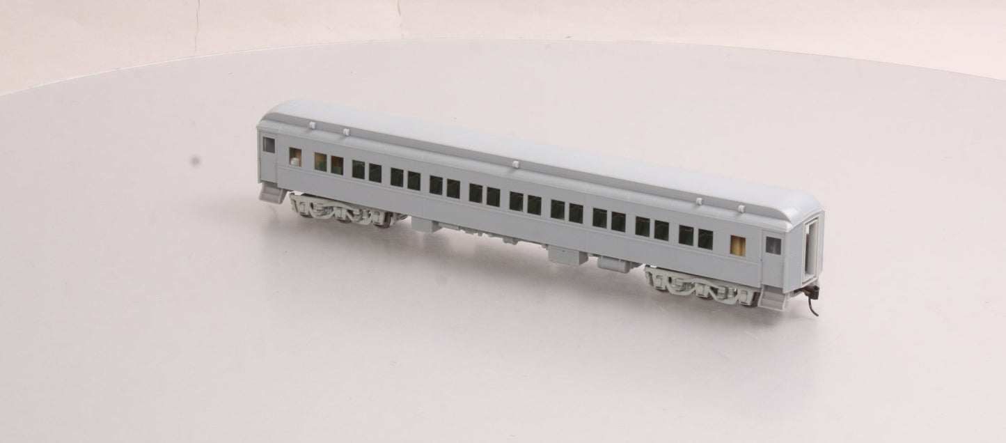 Walthers 932-10100 HO Scale Heavyweight Paired Window Coach Undecorated LN/Box