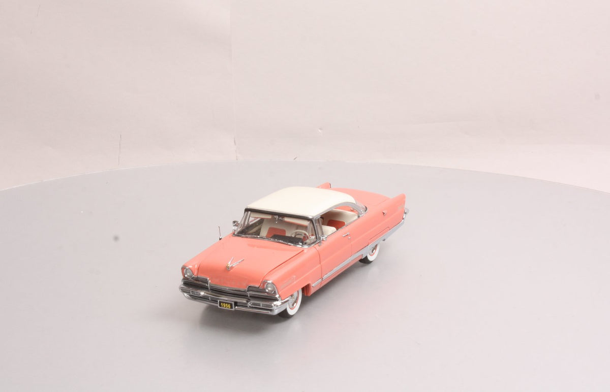 Danbury Mint 1956 1:24 1956 Lincoln Premiere Coupe in Island Coral