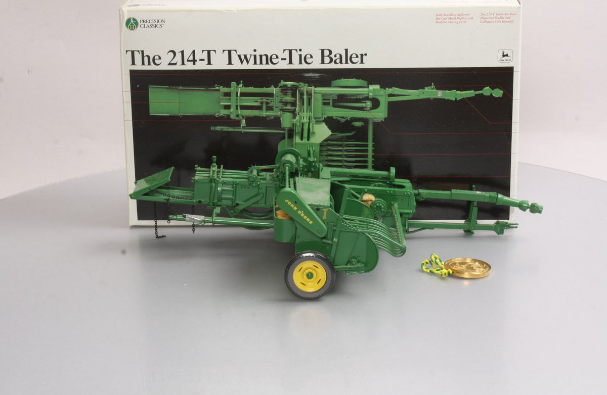 Ertl 5770 1:16 John Deere 214-T Twine-Tie Baler NIB