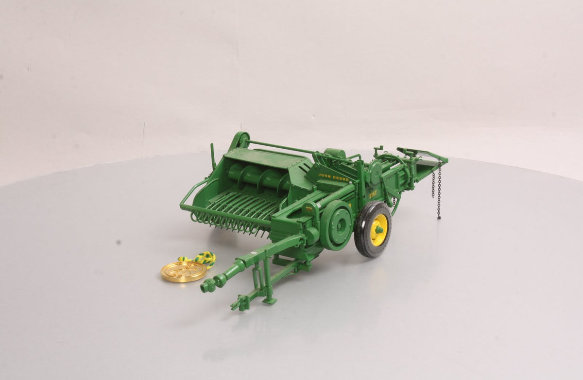 Ertl 5770 1:16 John Deere 214-T Twine-Tie Baler NIB