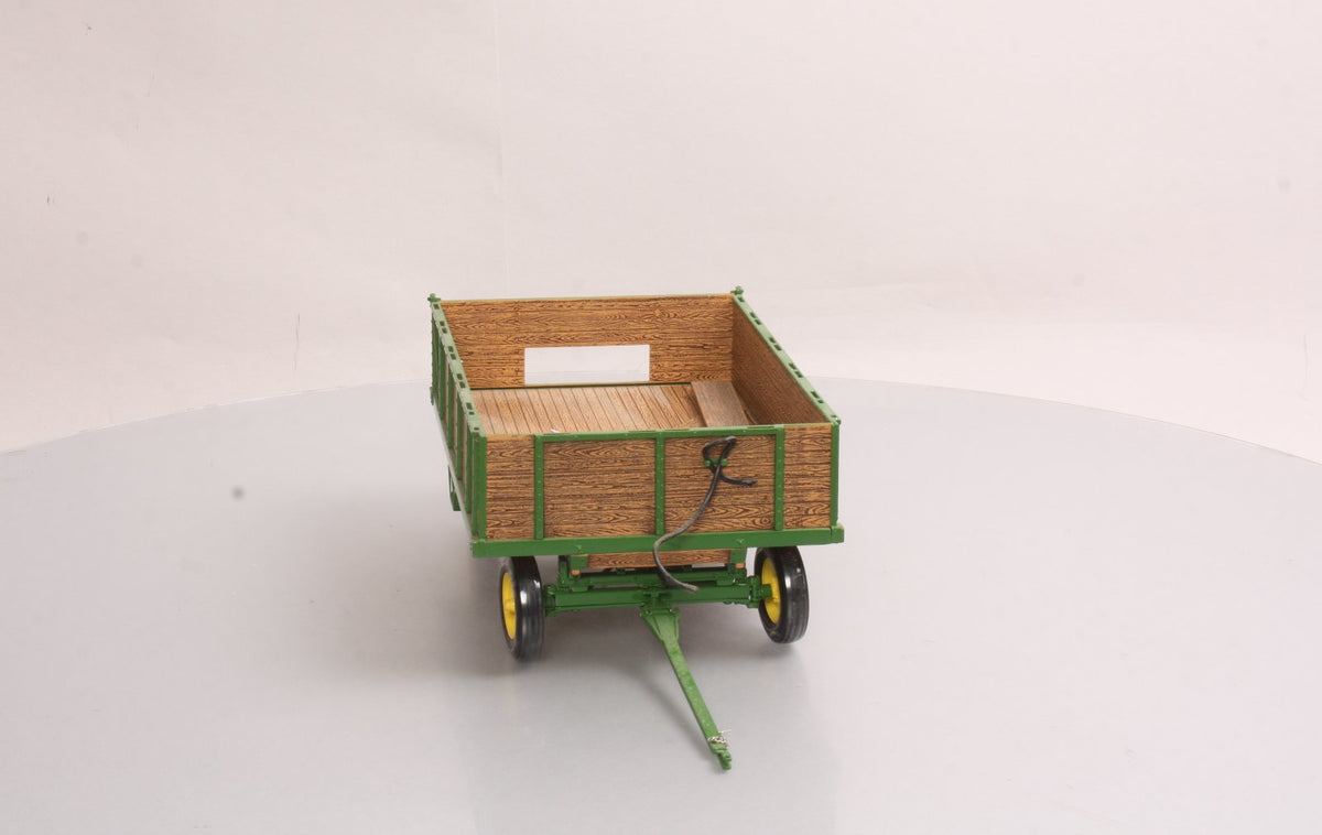 Ertl 15133 1:16 John Deere Barge Wagon LN/Box