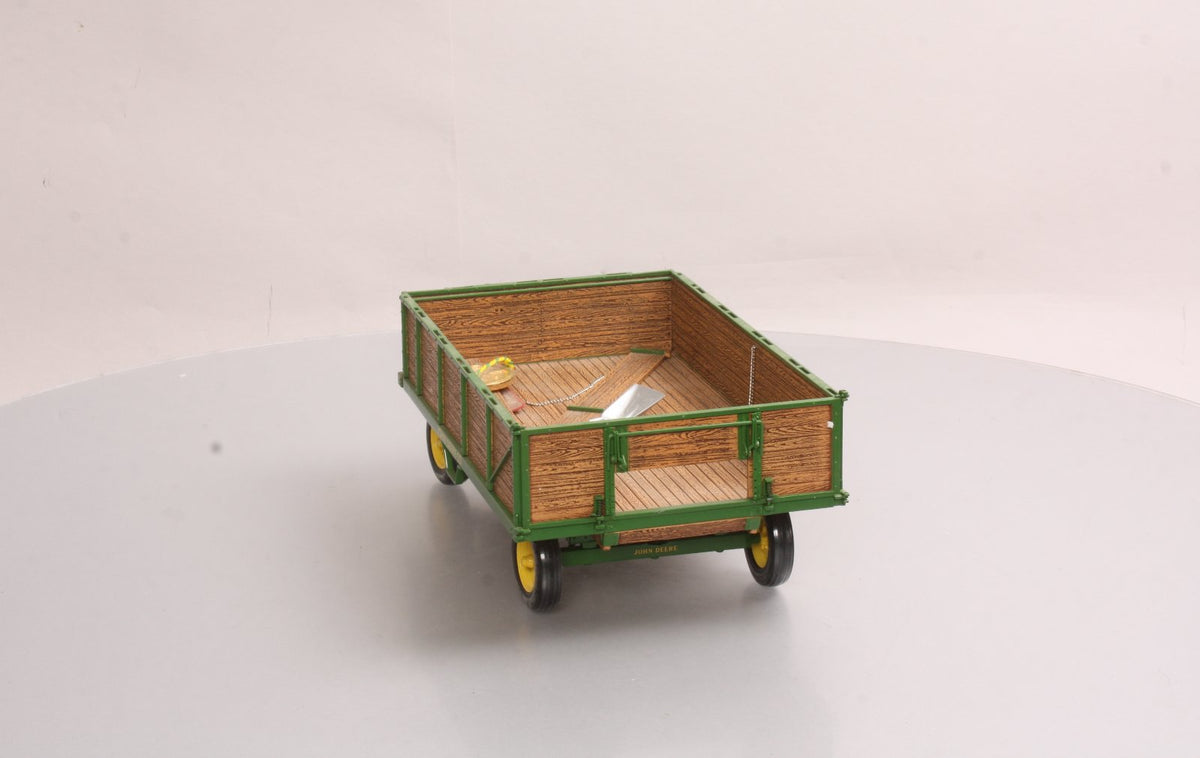 Ertl 15133 1:16 John Deere Barge Wagon LN/Box
