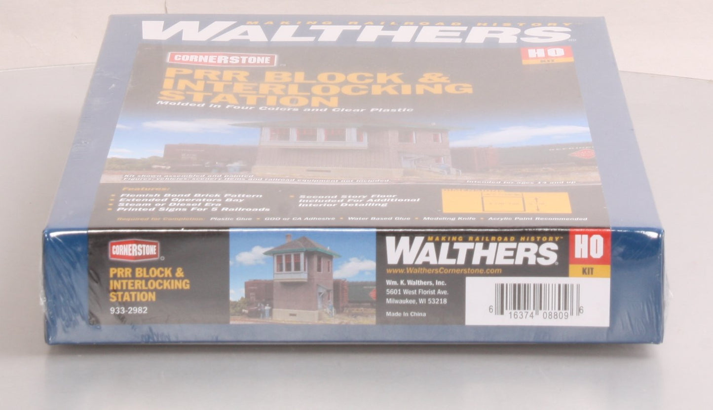 Walthers 933-2982 HO Scale PRR Pennsylvania Block/Interlocking Station Kit