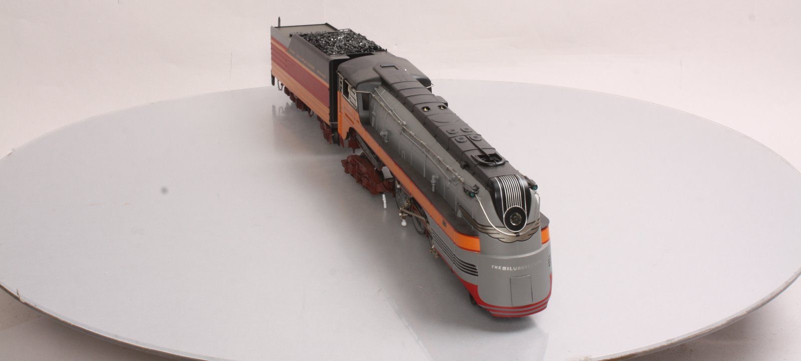 MTH 20-3096-1 O Milwaukee Road 4-6-4 Steam Locomotive & Tender w/PS2 #101 LN/Box