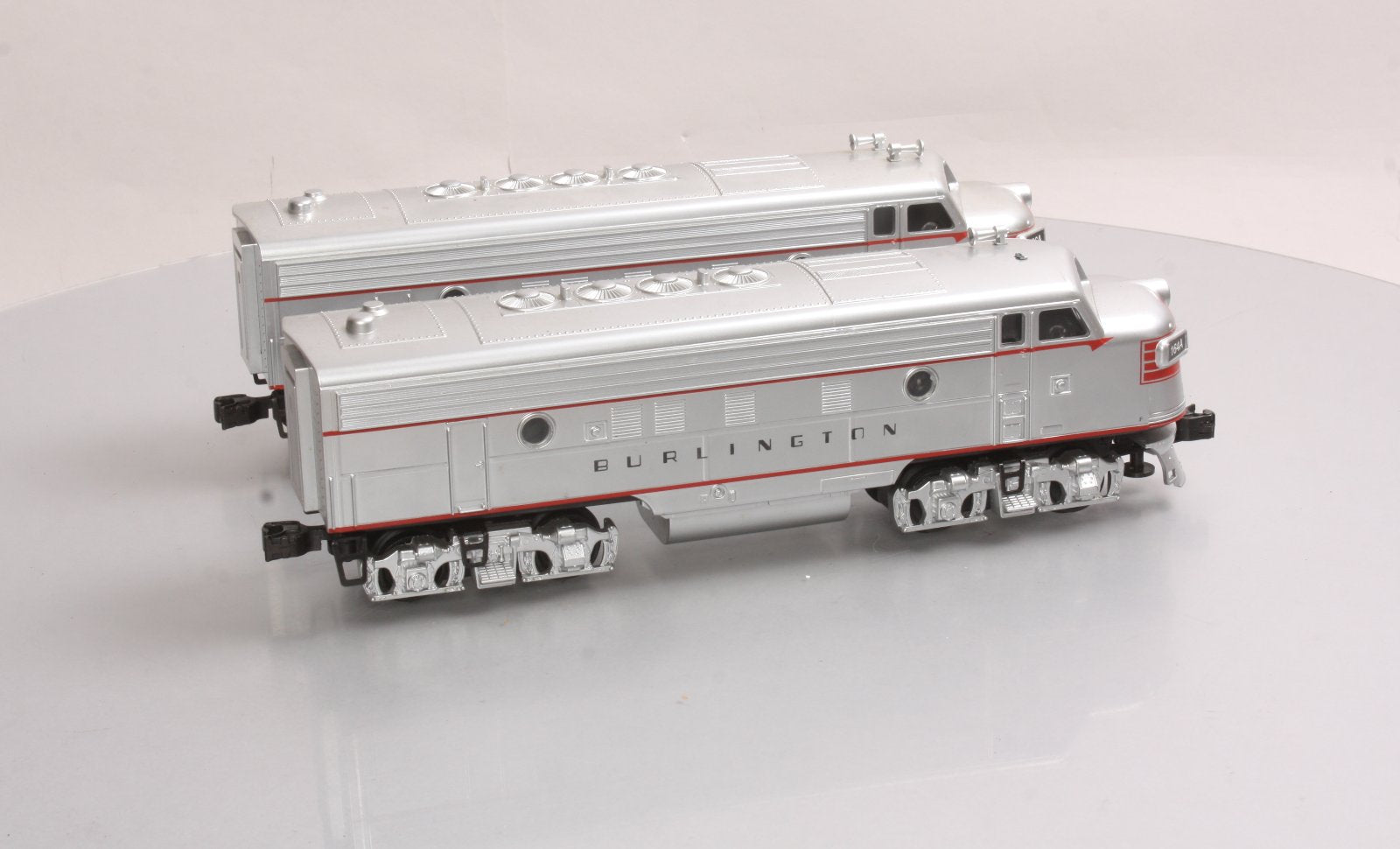 Williams 20704 O Gauge CB&Q F7 A-A Powered & Dummy Diesel Locomotive Set
