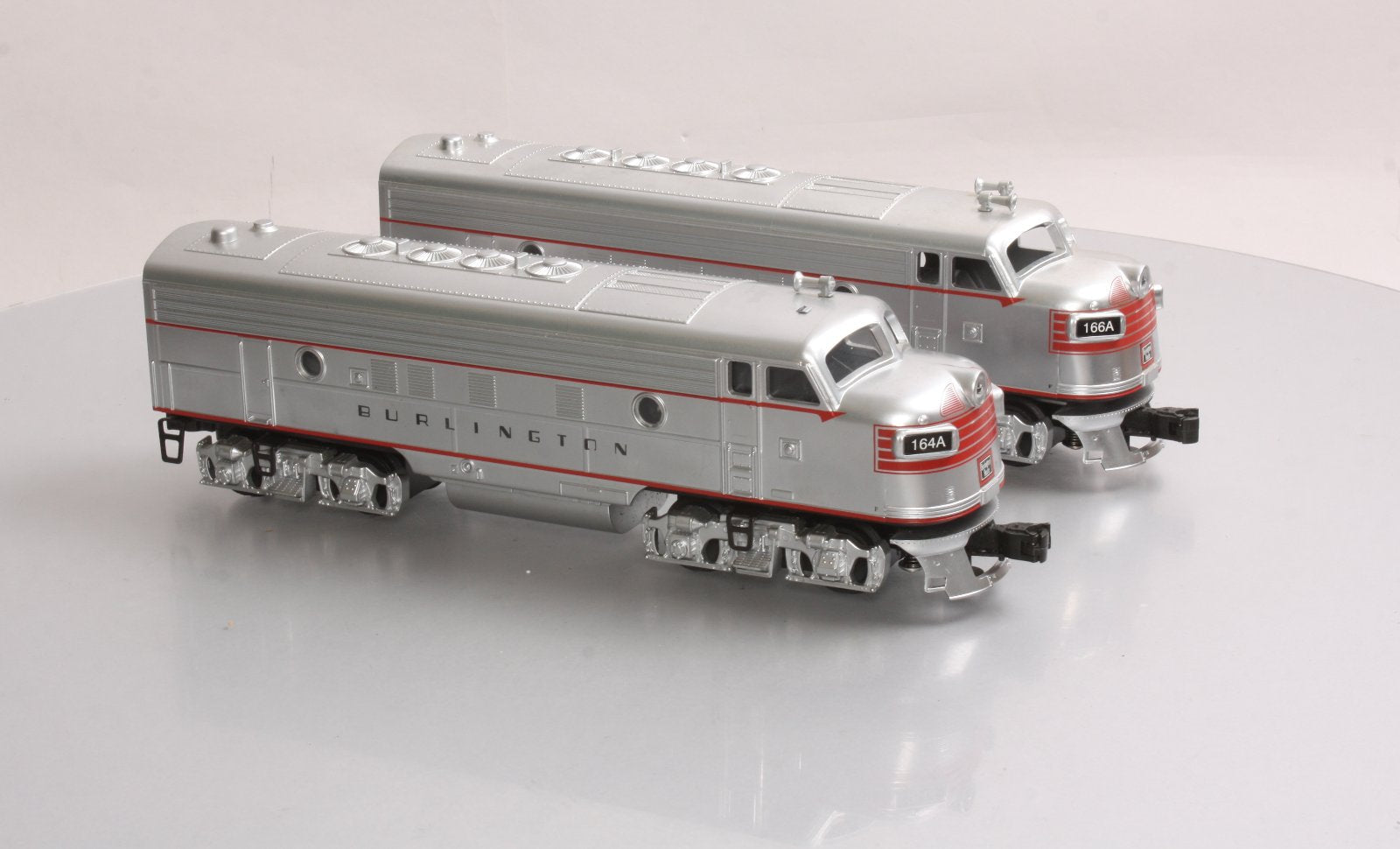 Williams 20704 O Gauge CB&Q F7 A-A Powered & Dummy Diesel Locomotive Set