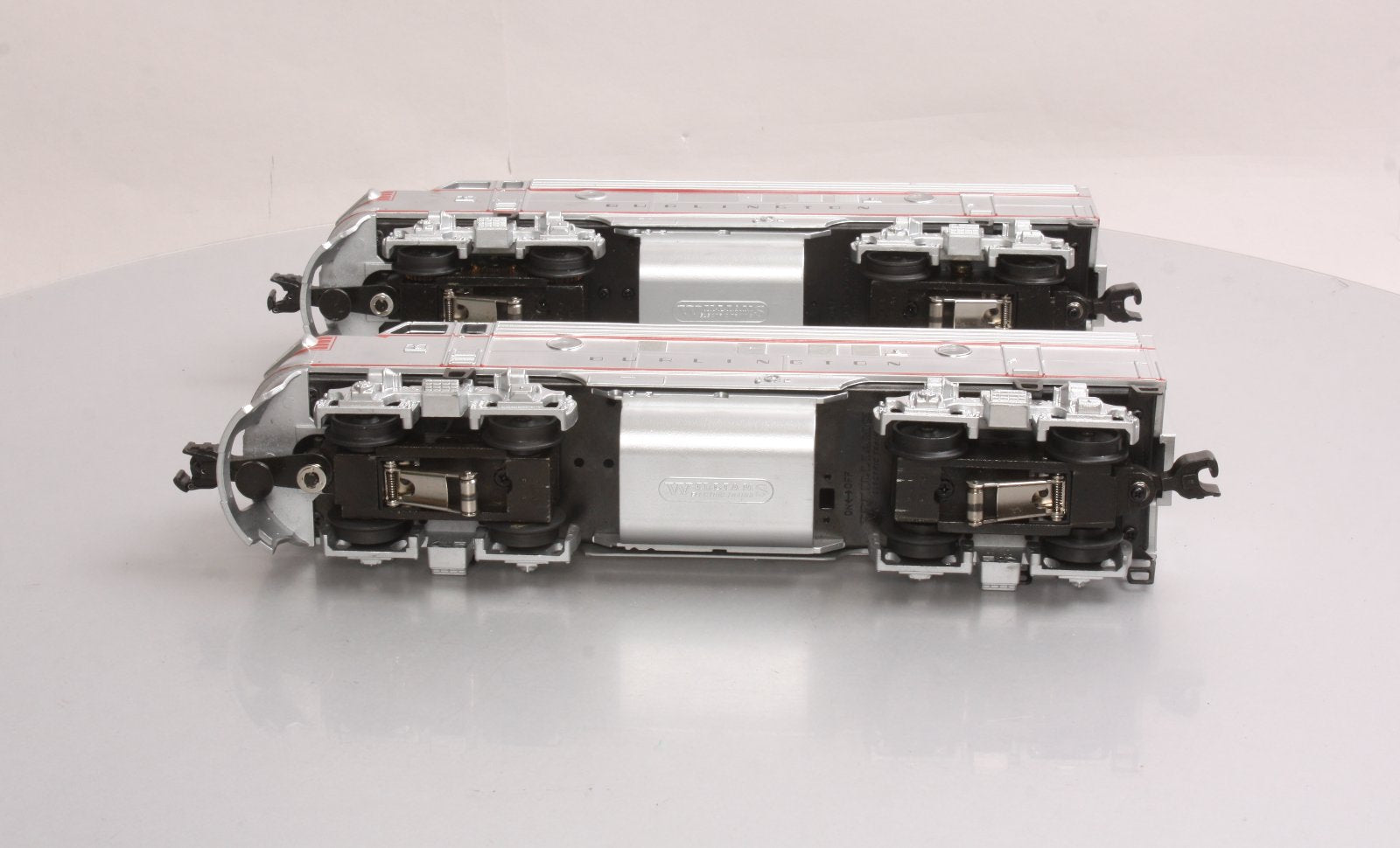 Williams 20704 O Gauge CB&Q F7 A-A Powered & Dummy Diesel Locomotive Set