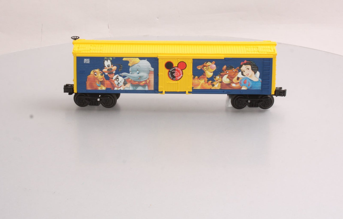 Lionel 6-36747 O World of Disney Reefer LN/Box