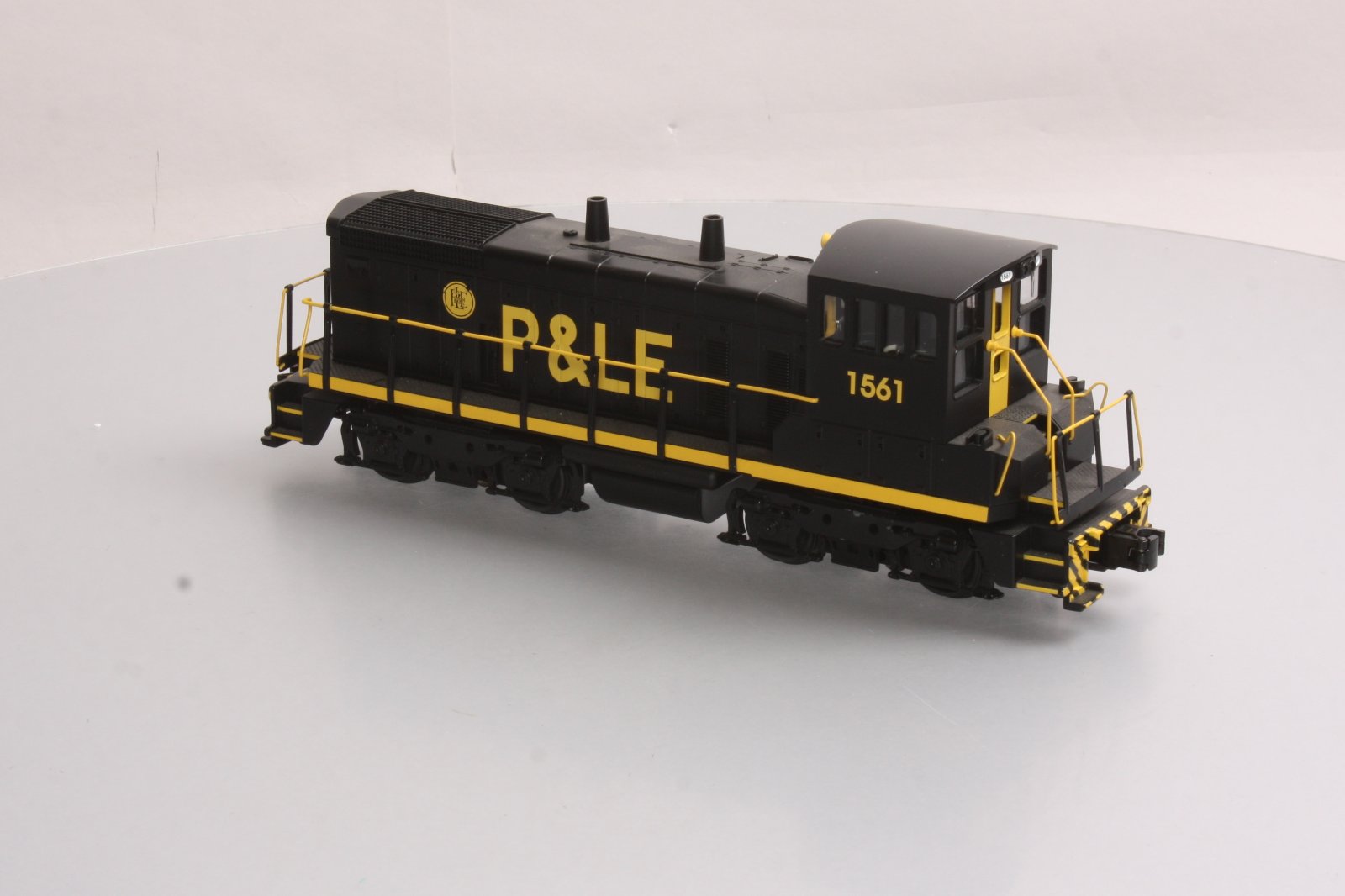 MTH 30-2375-1 P&LE SW-1500 Diesel Switcher w/PS2 #1561 EX