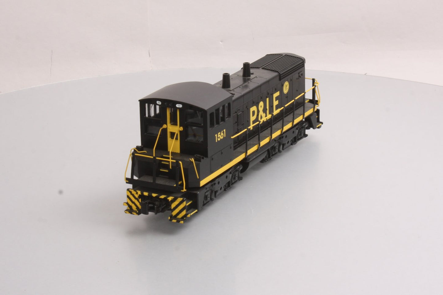 MTH 30-2375-1 P&LE SW-1500 Diesel Switcher w/PS2 #1561 EX