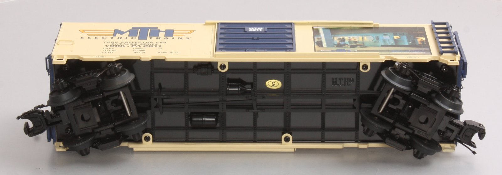 MTH 20-93542 O Gauge TCA Fall York 2011 40' Box Car MT/Box