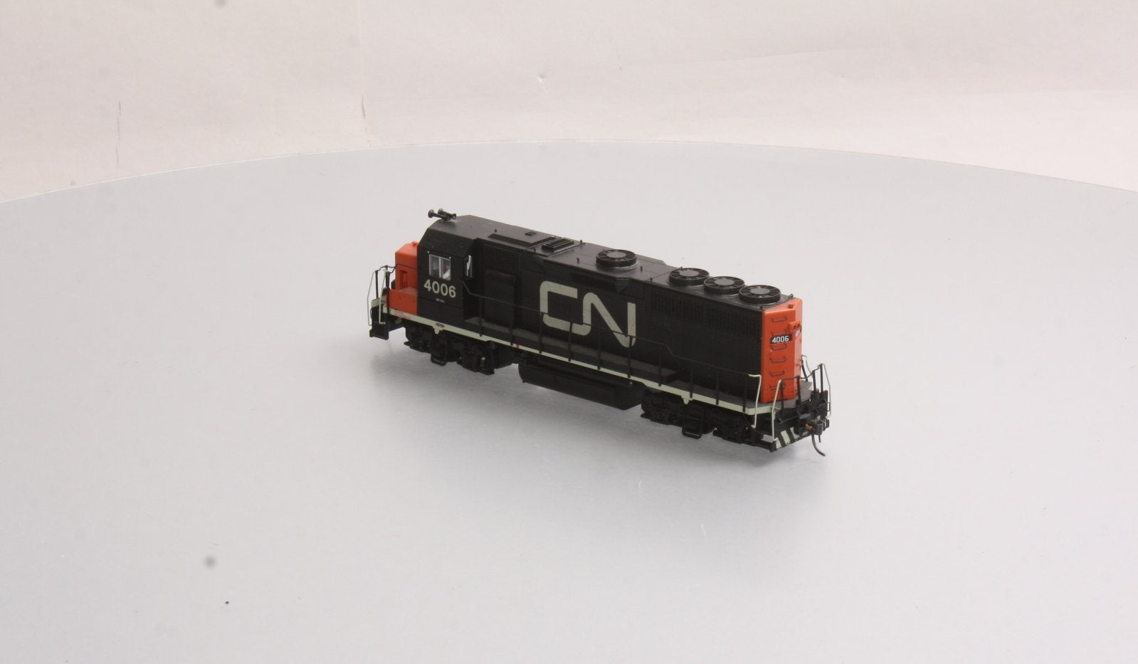 Atlas 8904 HO Scale Canadian National GP-40 Diesel Locomotive #4006 LN/Box