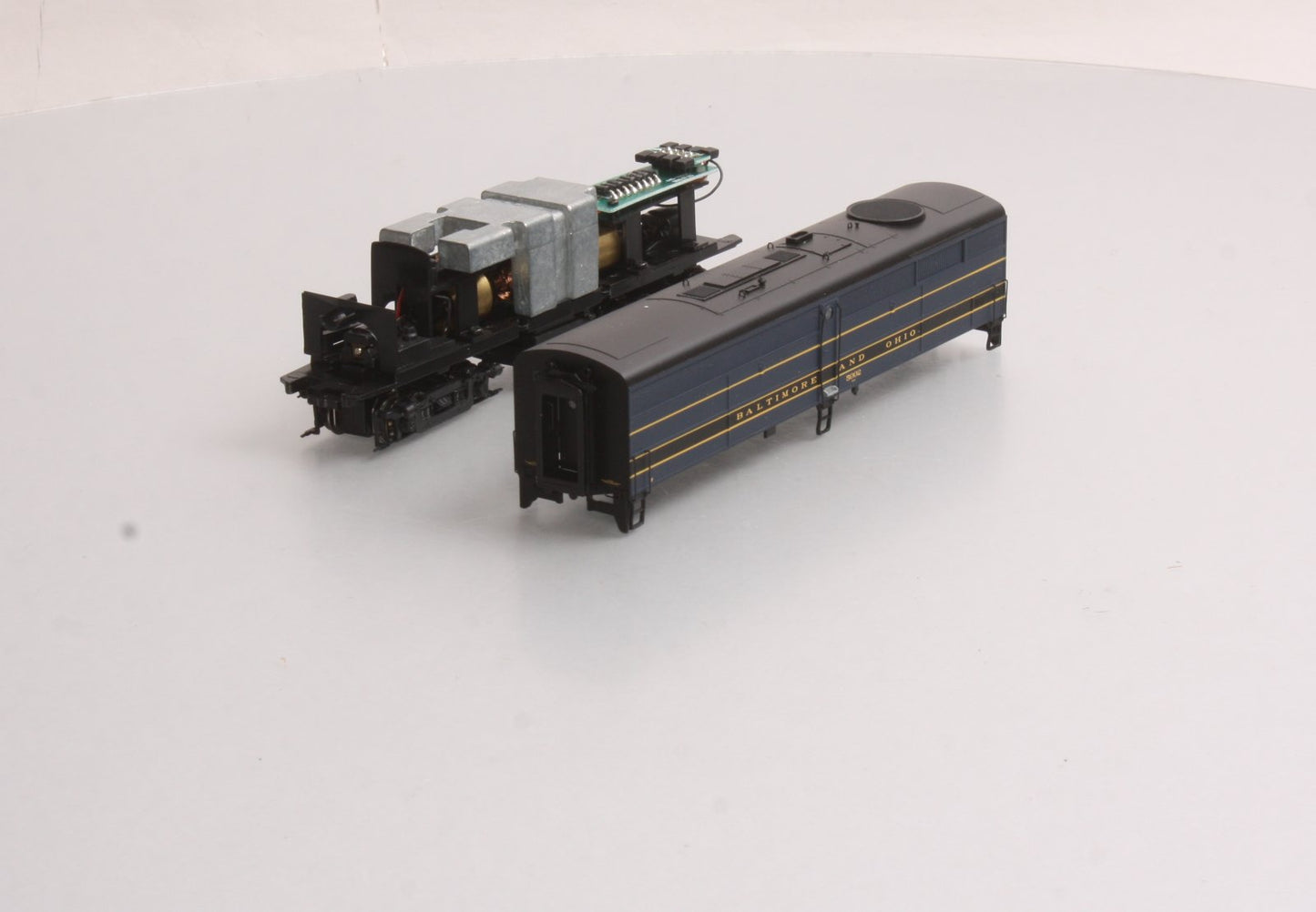 Proto 2000 30201 Baltimore & Ohio FB2 Locomotive #5002