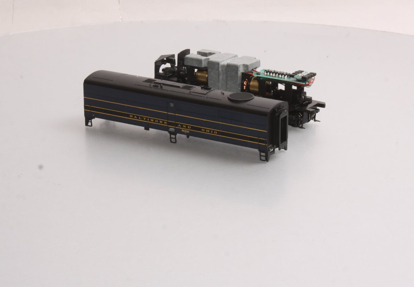 Proto 2000 30201 Baltimore & Ohio FB2 Locomotive #5002