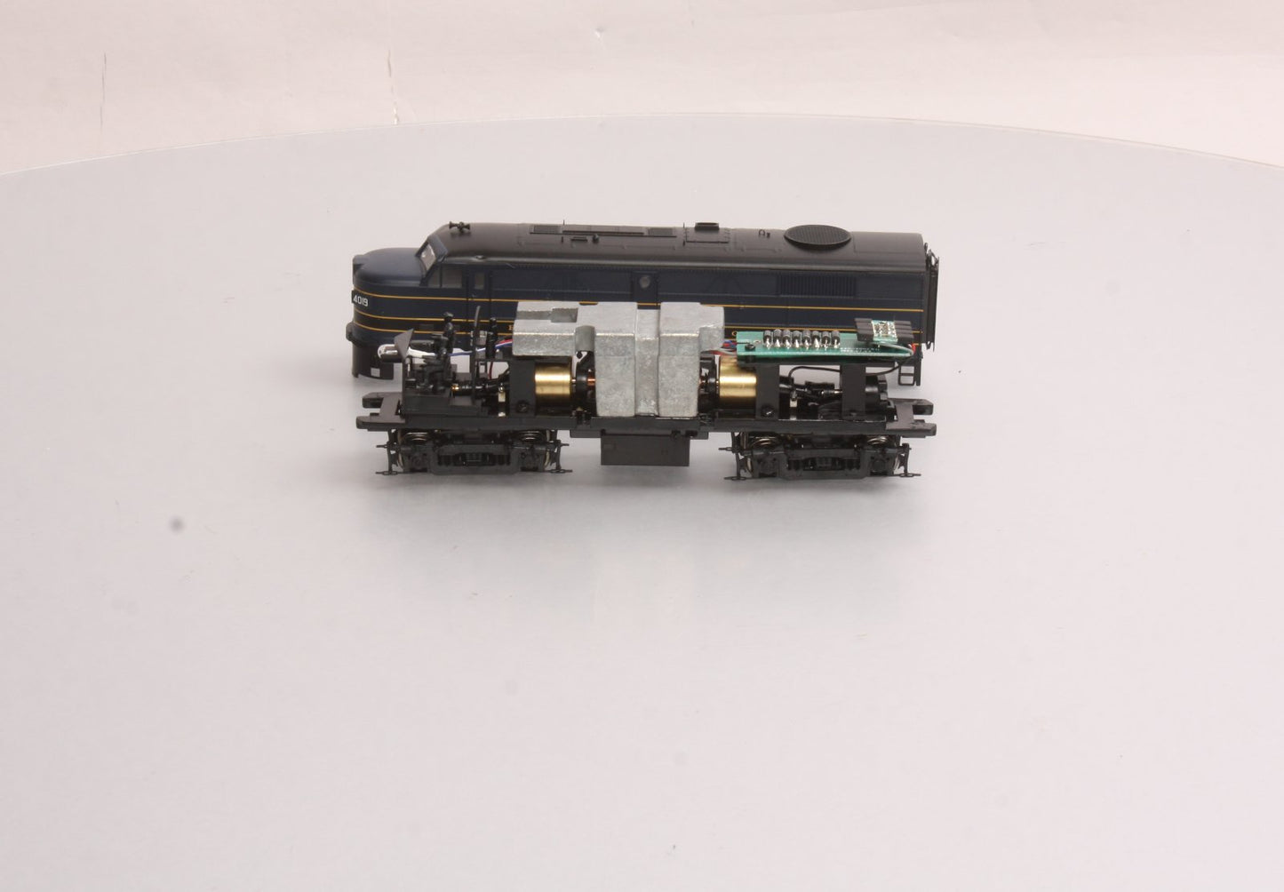 Proto 2000 30201 HO Scale Baltimore & Ohio FA-2 Powered Diesel Locomotive #4019